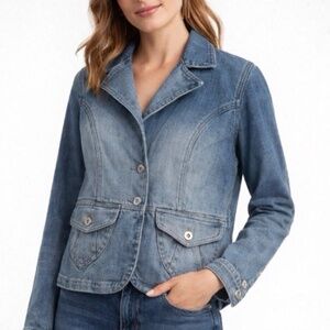 Mossissue Women’s Denim Jacket Size M